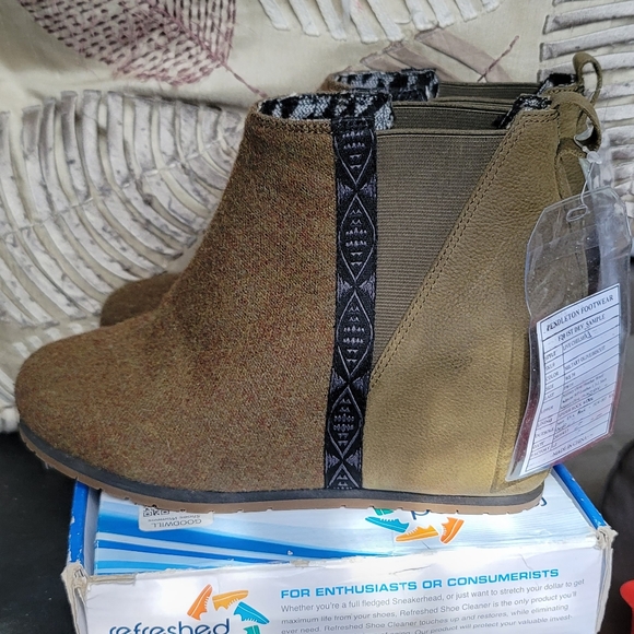 Pendleton (rare) never released wedges chelsea - Picture 2 of 13